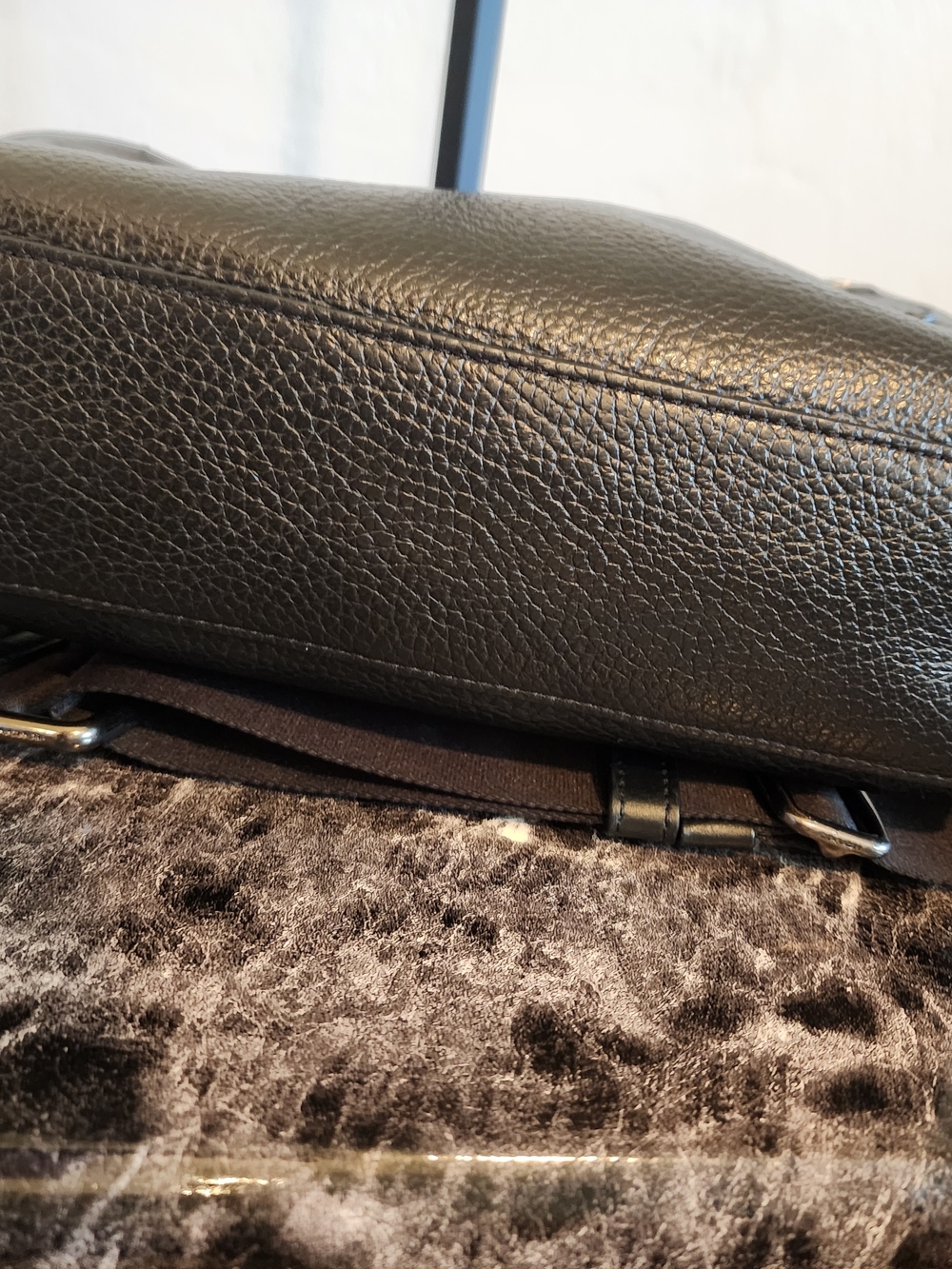 Coach Black Pebbled Leather Messenger Crossbody - Picture 3 of 12